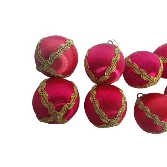 Vintage Spun Silk Red Gold 6" Ornaments Set of 8 READ - Picture 2 of 7